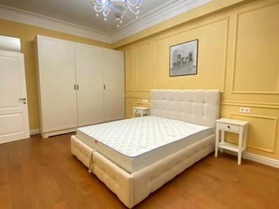 квартира за адресою Прорізна вул., 1-3/5