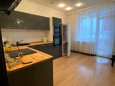 квартира по адресу Драгоманова ул., 40-З