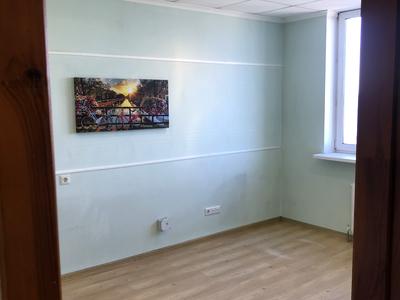 квартира за адресою Срібнокільська вул., 1