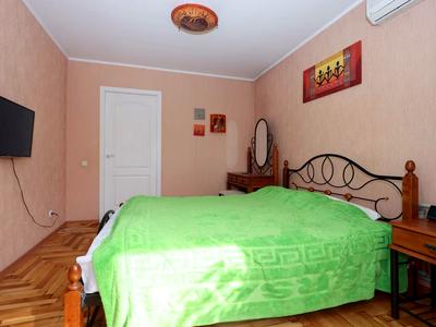 квартира по адресу Чаривная ул., 38