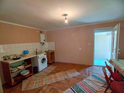 будинок за адресою Центральна