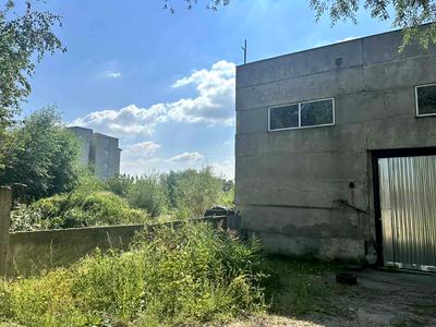 коммерческая по адресу Вокзальна, 20