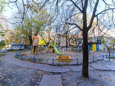 квартира по адресу Ревуцкого ул., 24/4