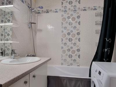 квартира за адресою Квітневий пров., 1-В