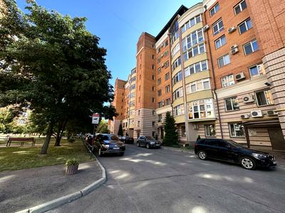 квартира за адресою Соборності вул. (Жовтнева), 40В