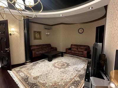 квартира за адресою Євгена Коновальця вул. (Щорса), 32-Г