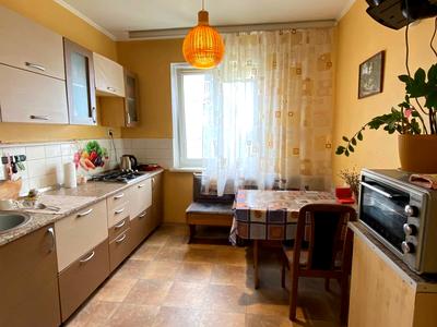 кімната за адресою Тростянецька вул., 3
