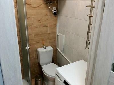 комерційна за адресою Еммануїла Миська вул. (), 42