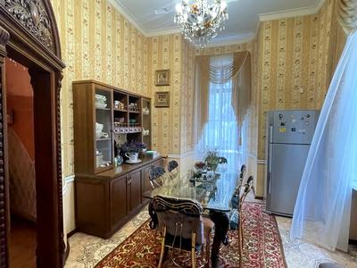 будинок за адресою Чубаївська вул., 2-Б
