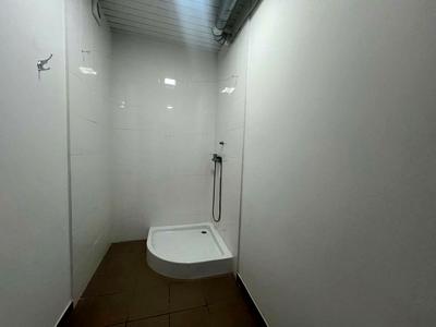 комерційна за адресою Юності вул., 120