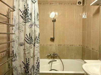 квартира за адресою Миколи Ушакова вул., 18