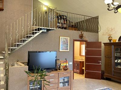 дом по адресу Любомира Гузара ул., 104