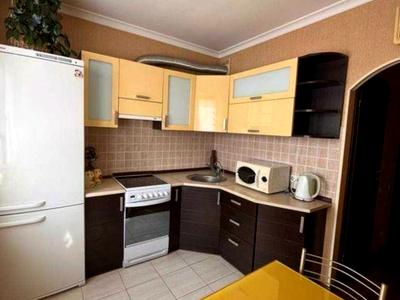 квартира за адресою Анни Ахматової вул., 14-Б