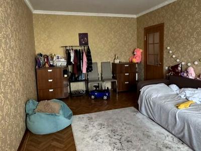 квартира за адресою Героїв просп., 6