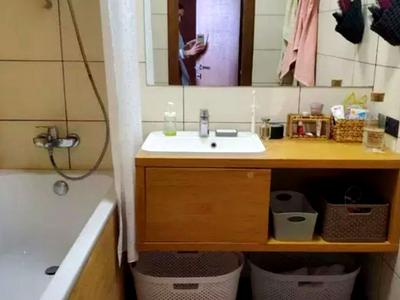 квартира за адресою Зарічанська вул., 11м
