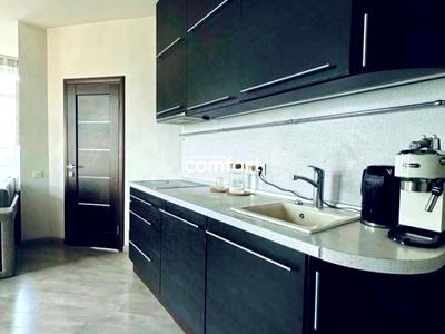 квартира за адресою Регенераторна вул., 4к2