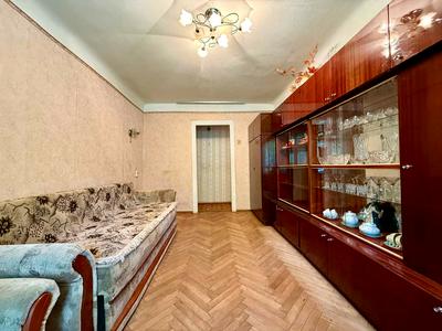 квартира за адресою Олени Теліги вул., 37