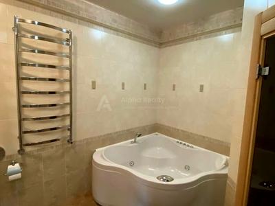 квартира по адресу Кропивницкого ул., 8