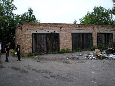 коммерческая по адресу Защитников Украины ул. (Леніна), 14