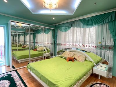 будинок за адресою Бориса Лятошинського вул. (230-ї Стрілецької Дивізії)