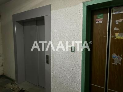 квартира за адресою Композитора Лятошинського вул., 12