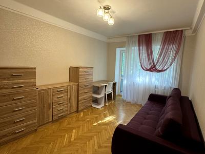 квартира за адресою Буслівська вул., 20