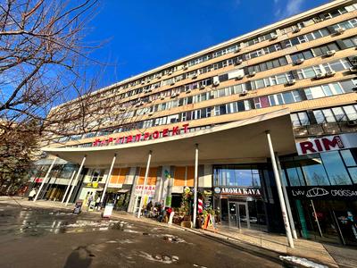 коммерческая по адресу Науки просп. (Ленина), 38