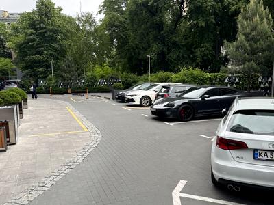 комерційна за адресою Січових стрільців, 44-а