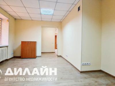 комерційна за адресою Центральний бульв., 19-Б