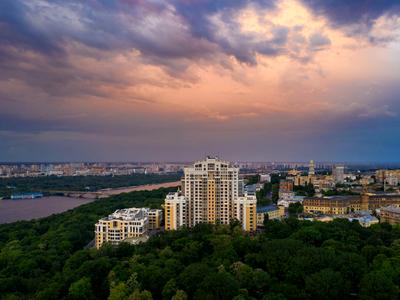 квартира за адресою Михайла Грушевського вул., 9-А