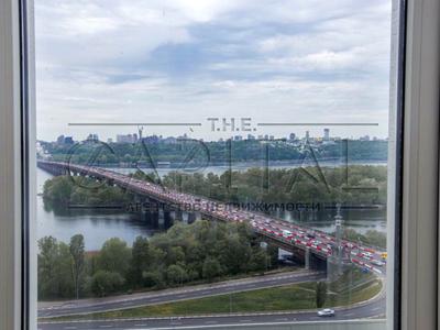 квартира за адресою Дніпровська набережна вул., 1