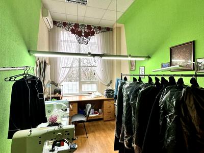 комерційна за адресою Чорновола В'ячеслава, 88