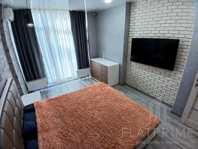 квартира за адресою Регенераторна вул., 4