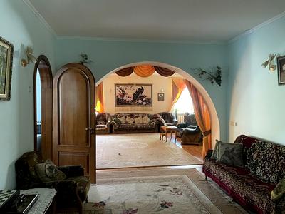 будинок за адресою с. Крюківщина, Квіткова вул., 3