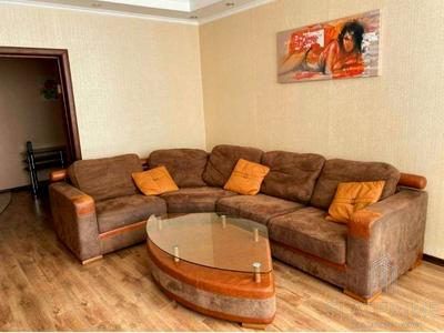квартира за адресою Драгоманова вул., 6-А
