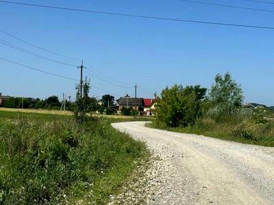 участок по адресу с. Подлужье, 