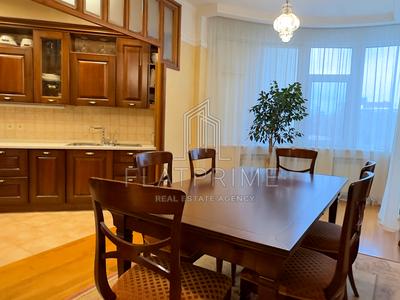 квартира за адресою Старонаводницька вул., 13-А