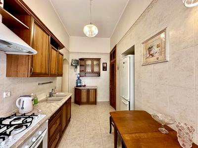 квартира за адресою Маразліївська вул., 5