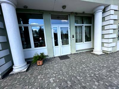 квартира за адресою Раїси Окіпної вул., 10