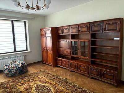 квартира за адресою Аральська вул., 15