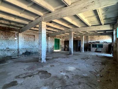 комерційна за адресою Богдана Хмельницького вул., 39а