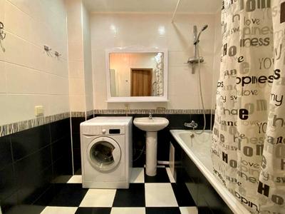 квартира за адресою Григорія Ващенка вул., 3