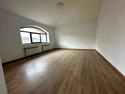 квартира по адресу Василиянок ул., 60б
