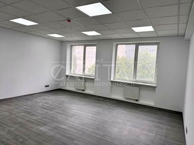 комерційна за адресою Гарматна вул., 8
