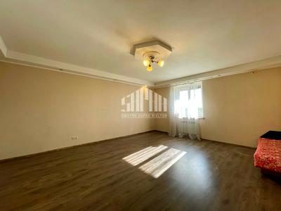 квартира за адресою Польова вул., 20Б