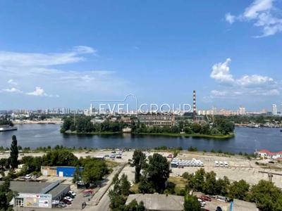 коммерческая по адресу Почайнинская ул., 70