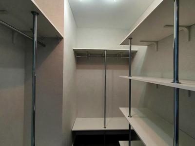 квартира за адресою Ревуцького вул., 40-Б