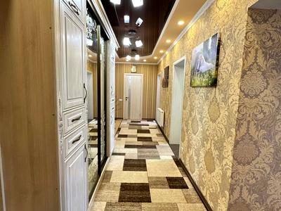 квартира за адресою Державності вул., 114в