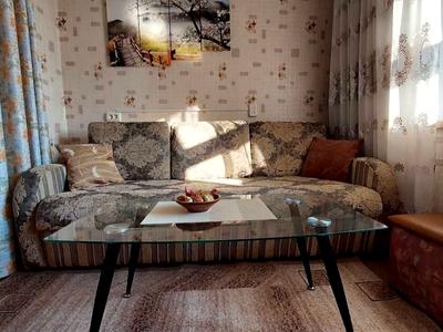 квартира по адресу Ревуцкого ул., 19