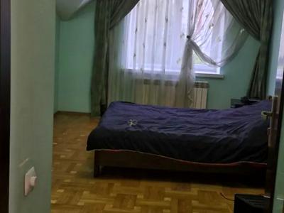 квартира по адресу Коновальця Є., 10А